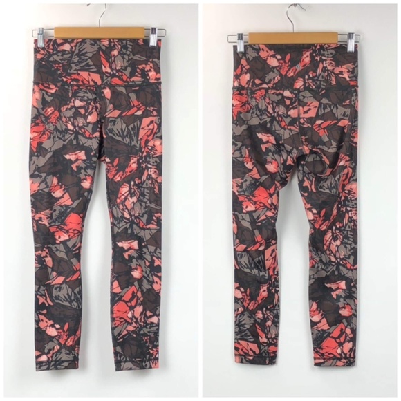 lululemon athletica Pants - 🎁Lululemon High Times Pant on Luxtreme Legging